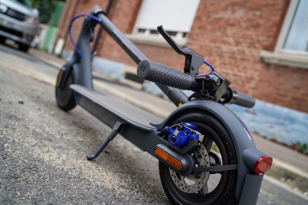 XIAOMI mi electric scooter 3 nouvelle trottinette électrique 2021 photo 3